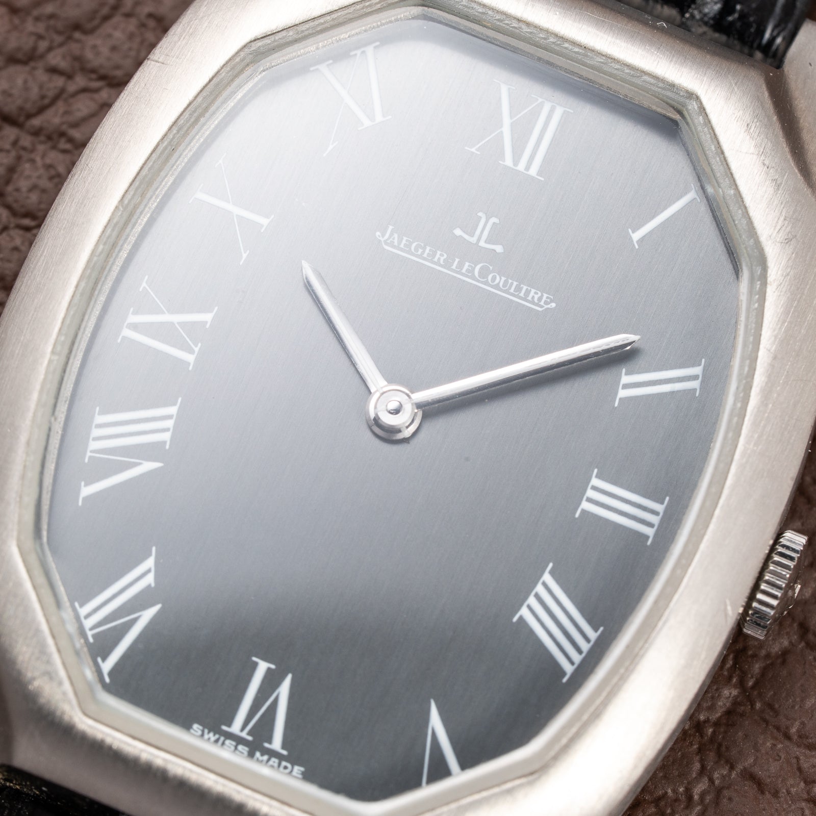 Jaeger-LeCoultre Tank Tonneau Jumbo Grey Roman Dial Ref. 9114.42 from 1970s