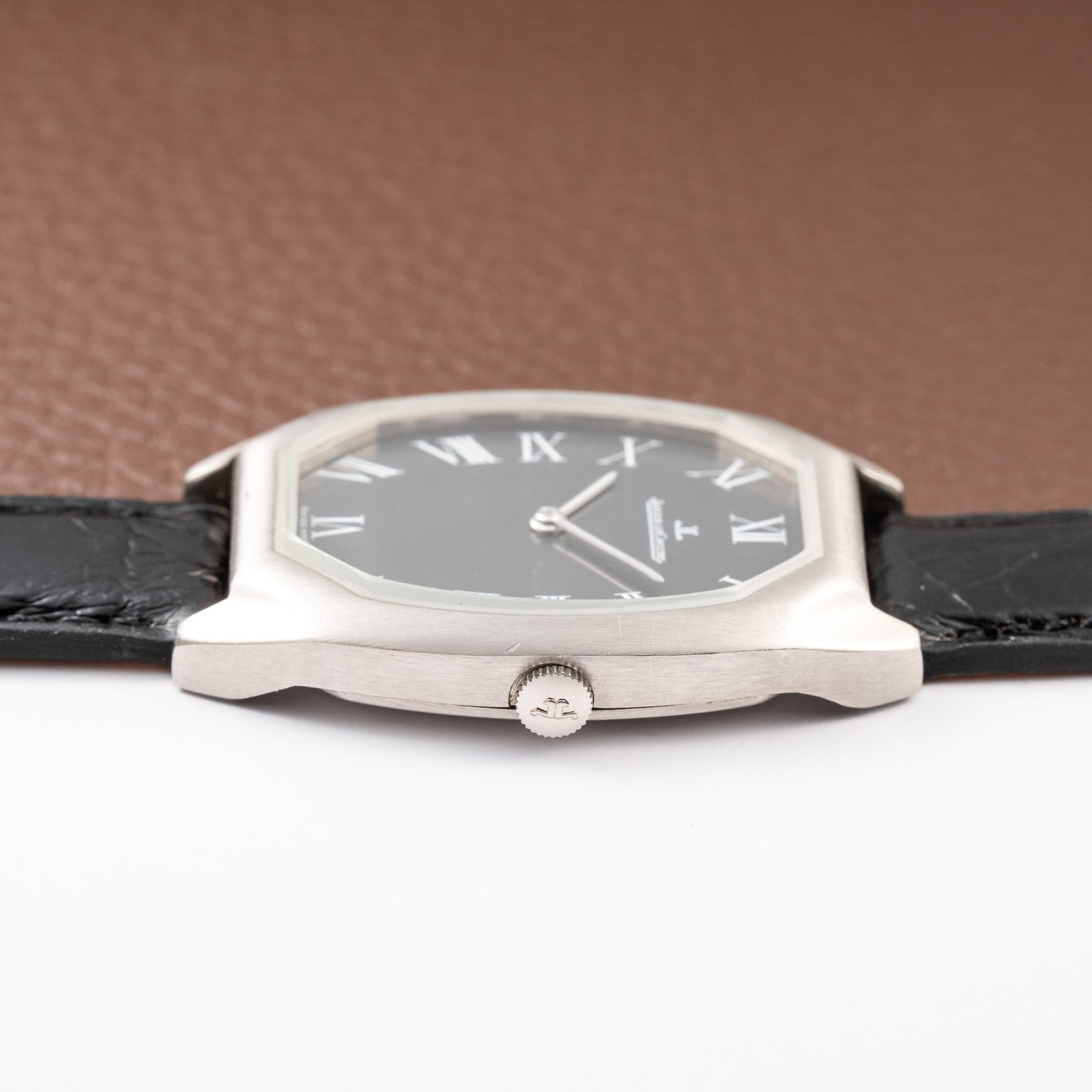 Jaeger-LeCoultre Tank Tonneau Jumbo Grey Roman Dial Ref. 9114.42 from 1970s