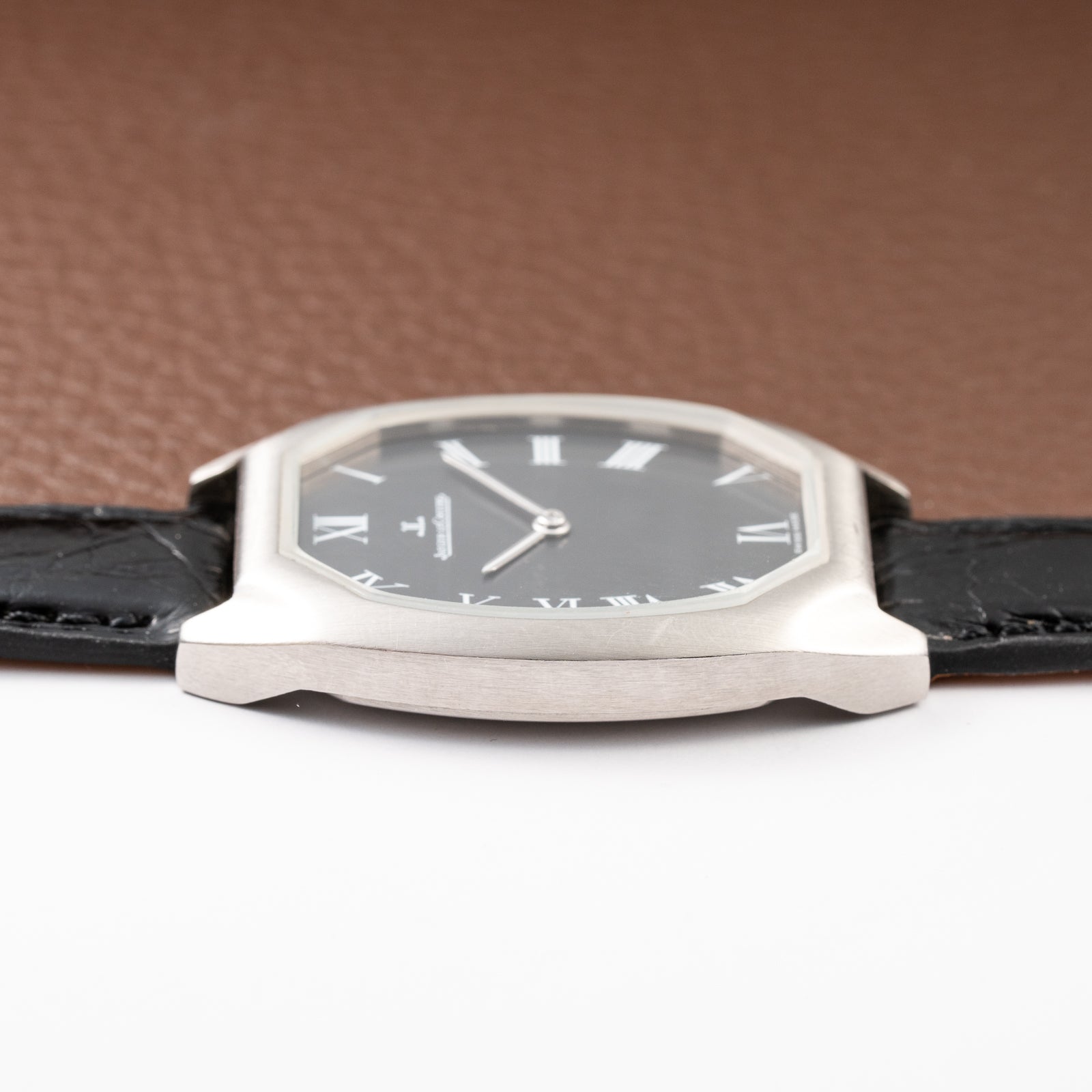 Jaeger-LeCoultre Tank Tonneau Jumbo Grey Roman Dial Ref. 9114.42 from 1970s