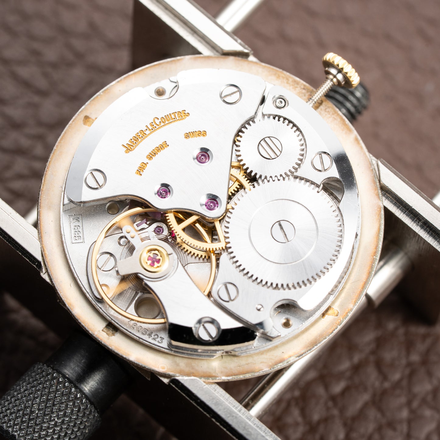 Jaeger-LeCoultre Dress Watch Centre Seconds 18K Yellow Gold Ref. 20002 from 1960s