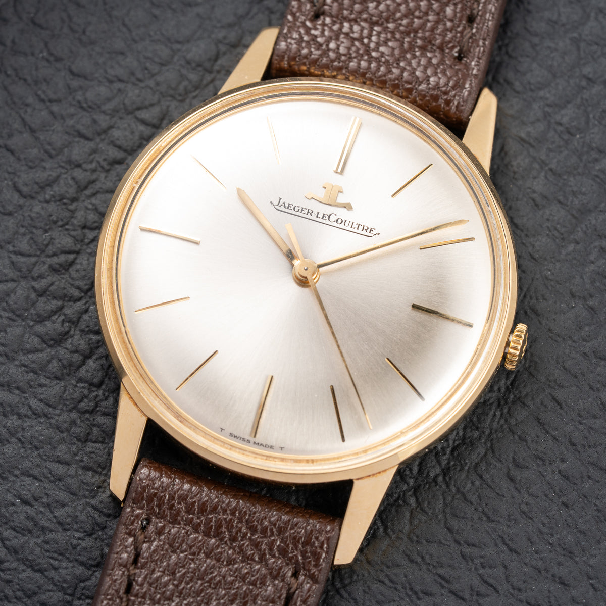 Jaeger-LeCoultre Dress Watch Centre Seconds 18K Yellow Gold Ref. 20002 from 1960s