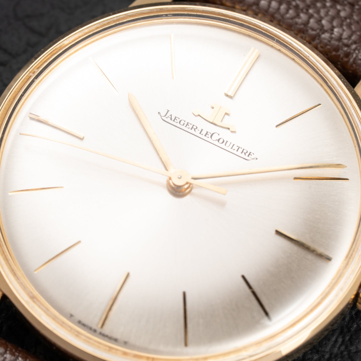 Jaeger-LeCoultre Dress Watch Centre Seconds 18K Yellow Gold Ref. 20002 from 1960s