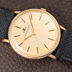 Jaeger-LeCoultre Dress Watch Centre Seconds 18K Yellow Gold Ref. 9088 from 1970s
