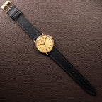 Jaeger-LeCoultre Dress Watch Centre Seconds 18K Yellow Gold Ref. 9088 from 1970s