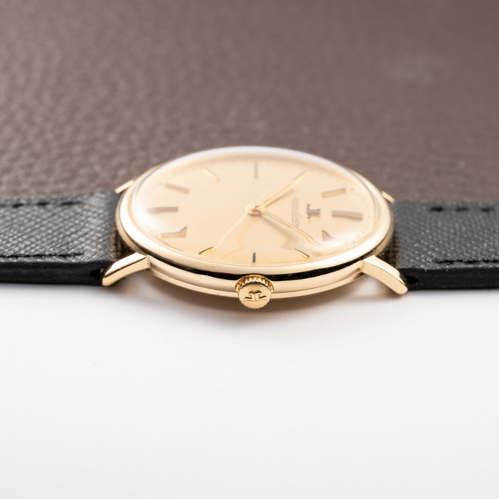 Jaeger-LeCoultre Dress Watch Centre Seconds 18K Yellow Gold Ref. 9088 from 1970s