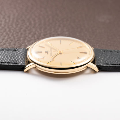 Jaeger-LeCoultre Dress Watch Centre Seconds 18K Yellow Gold Ref. 9088 from 1970s
