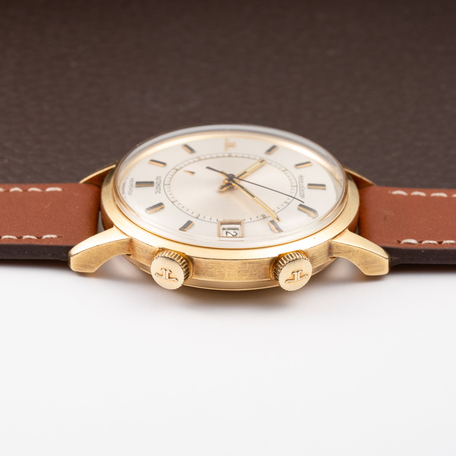 Jaeger LeCoultre Memovox Jumbo Automatic Speed Beat 18K Yellow Gold Ref 875 From 1970s