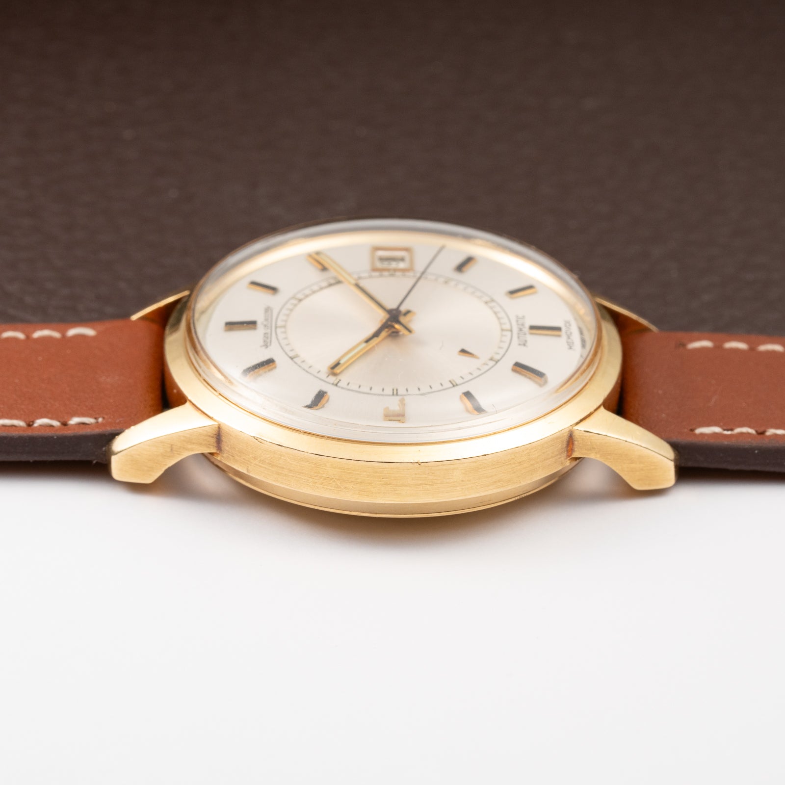 Jaeger LeCoultre Memovox Jumbo Automatic Speed Beat 18K Yellow Gold Ref 875 From 1970s