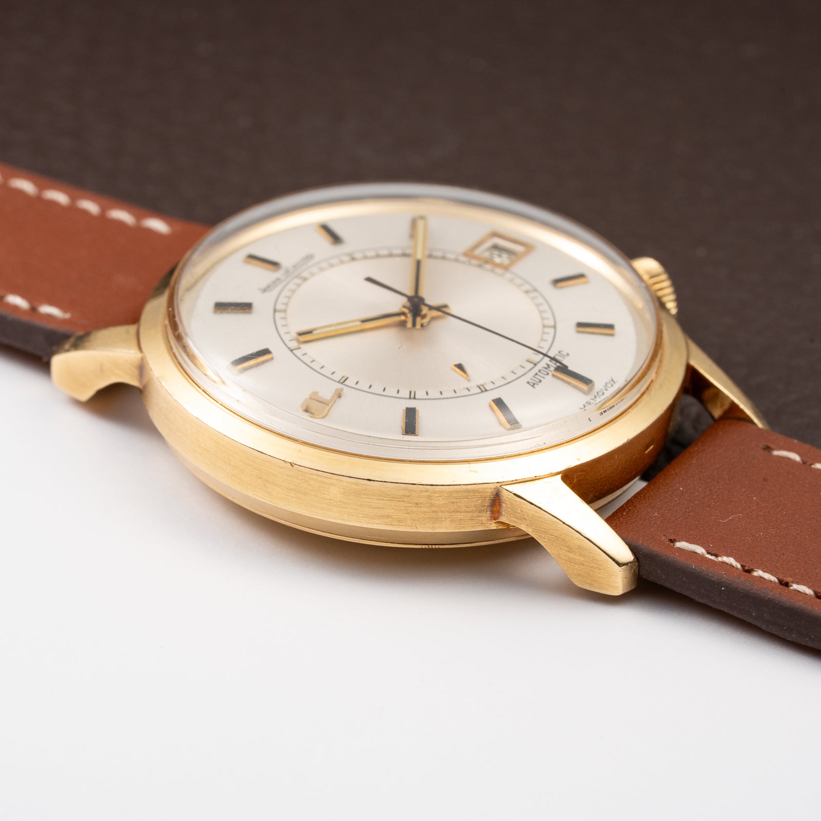 Jaeger LeCoultre Memovox Jumbo Automatic Speed Beat 18K Yellow Gold Ref 875 From 1970s