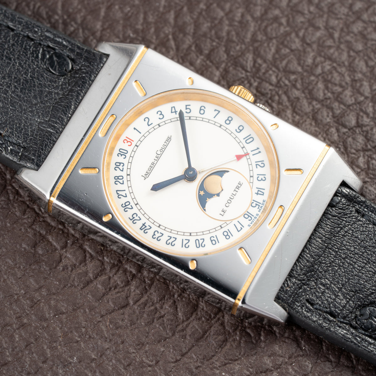 Jaeger-LeCoultre Moonphase Triple Calendar “LeCoultre” Quartz Ref. 400.6.20 from 1990s