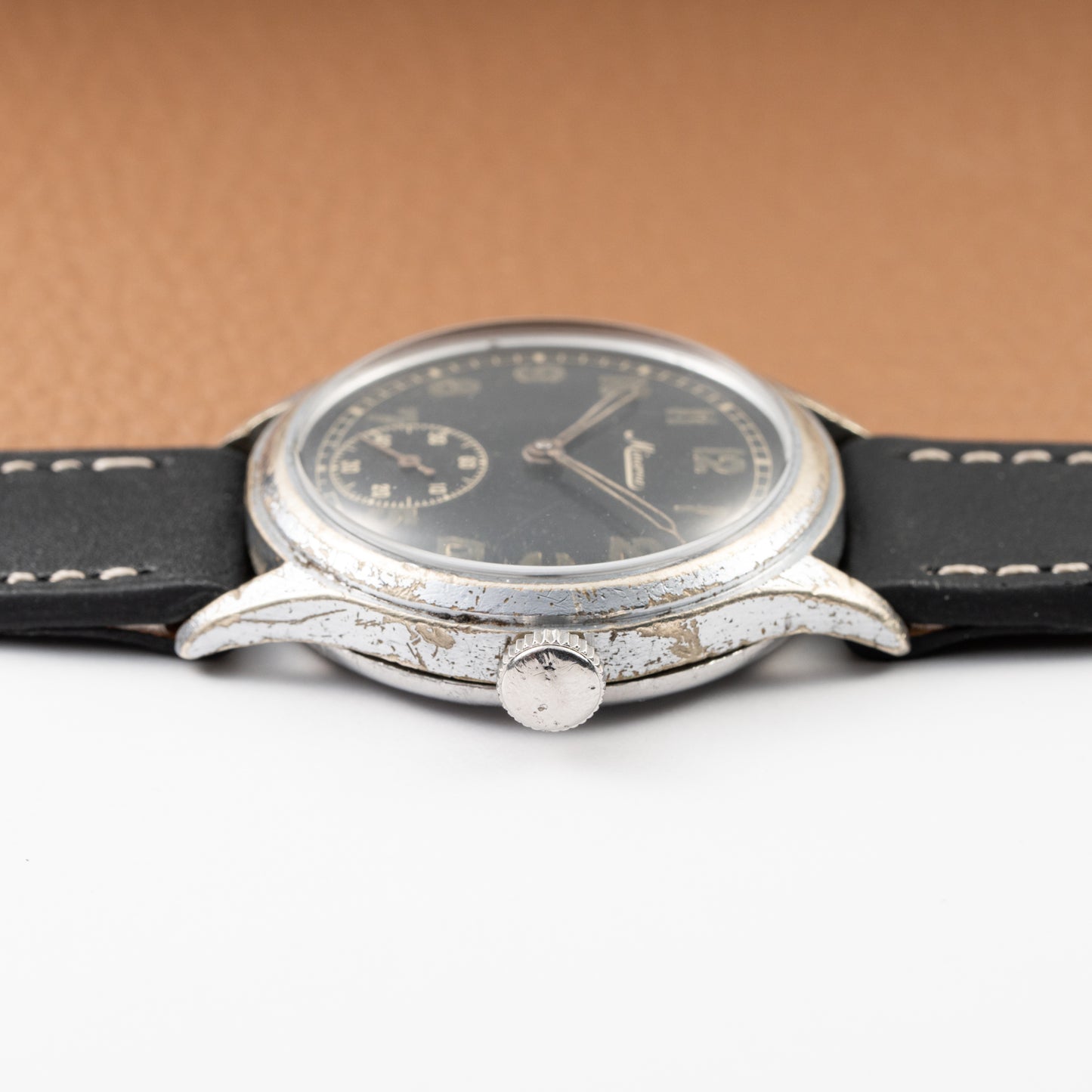 Minerva D.H. “Dienstuhr Heer” Military Army Watch from WWII Issued circa 1944