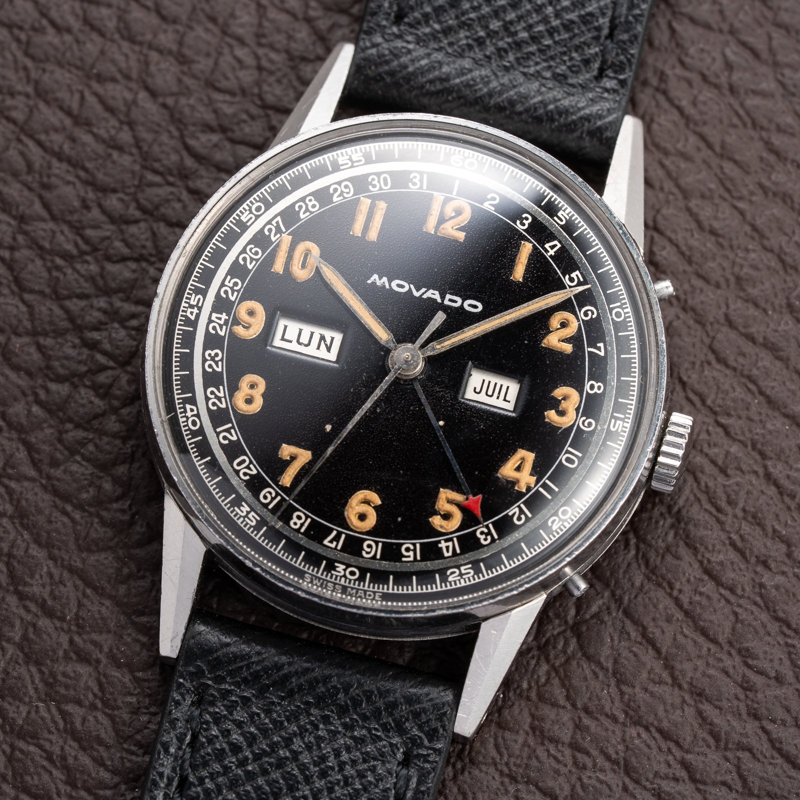 Movado Calendograf Triple Calendar Black Gilt Two Tone Thick Radium Dial Ref. 14816 Circa 1940s