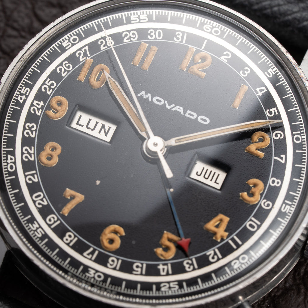 Movado Calendograf Triple Calendar Black Gilt Two Tone Thick Radium Dial Ref. 14816 Circa 1940s