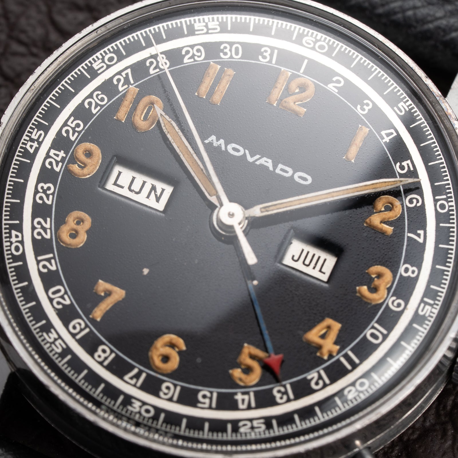 Movado Calendograf Triple Calendar Black Gilt Two Tone Thick Radium Dial Ref. 14816 Circa 1940s