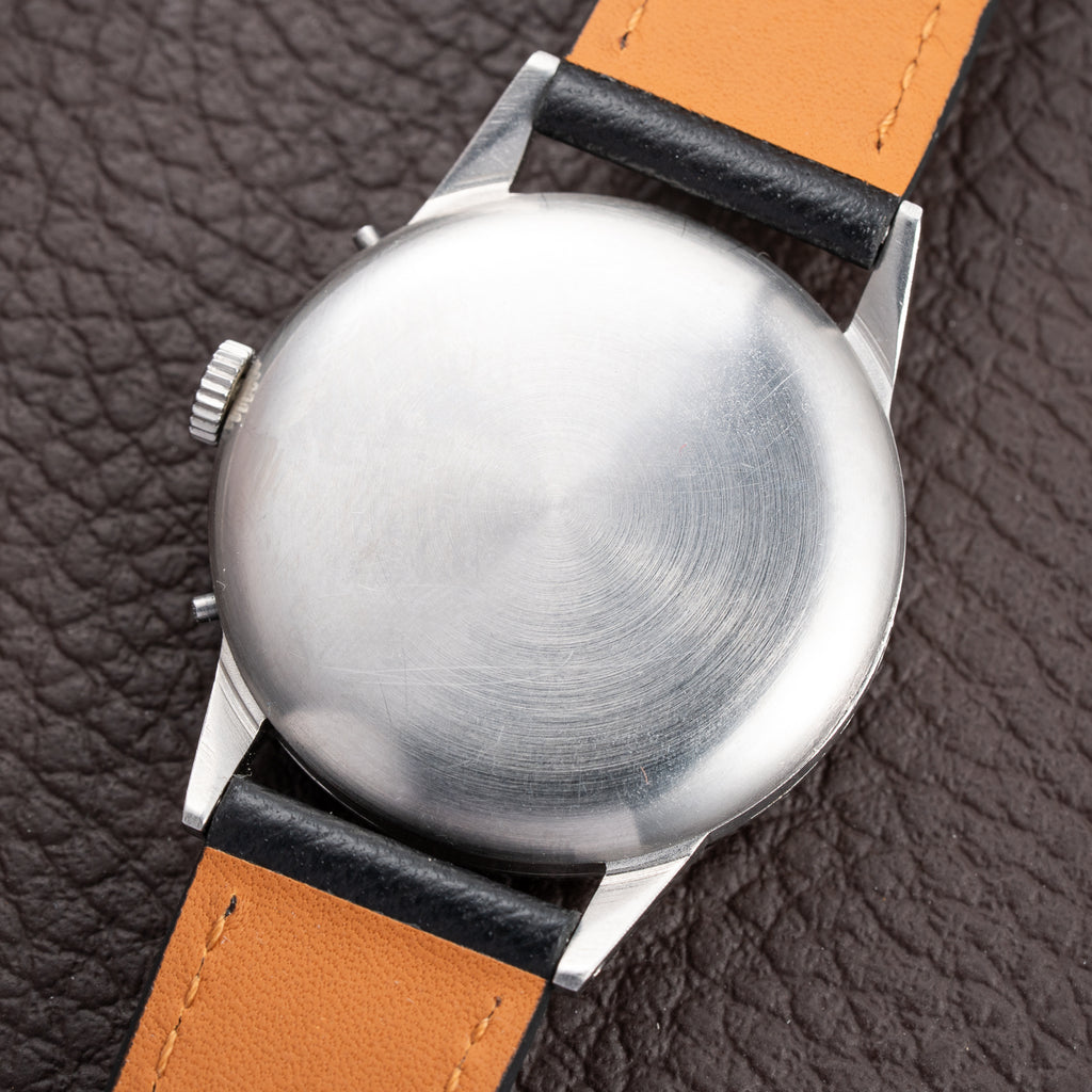 Movado Calendograf Triple Calendar Black Gilt Two Tone Thick Radium Dial Ref. 14816 Circa 1940s
