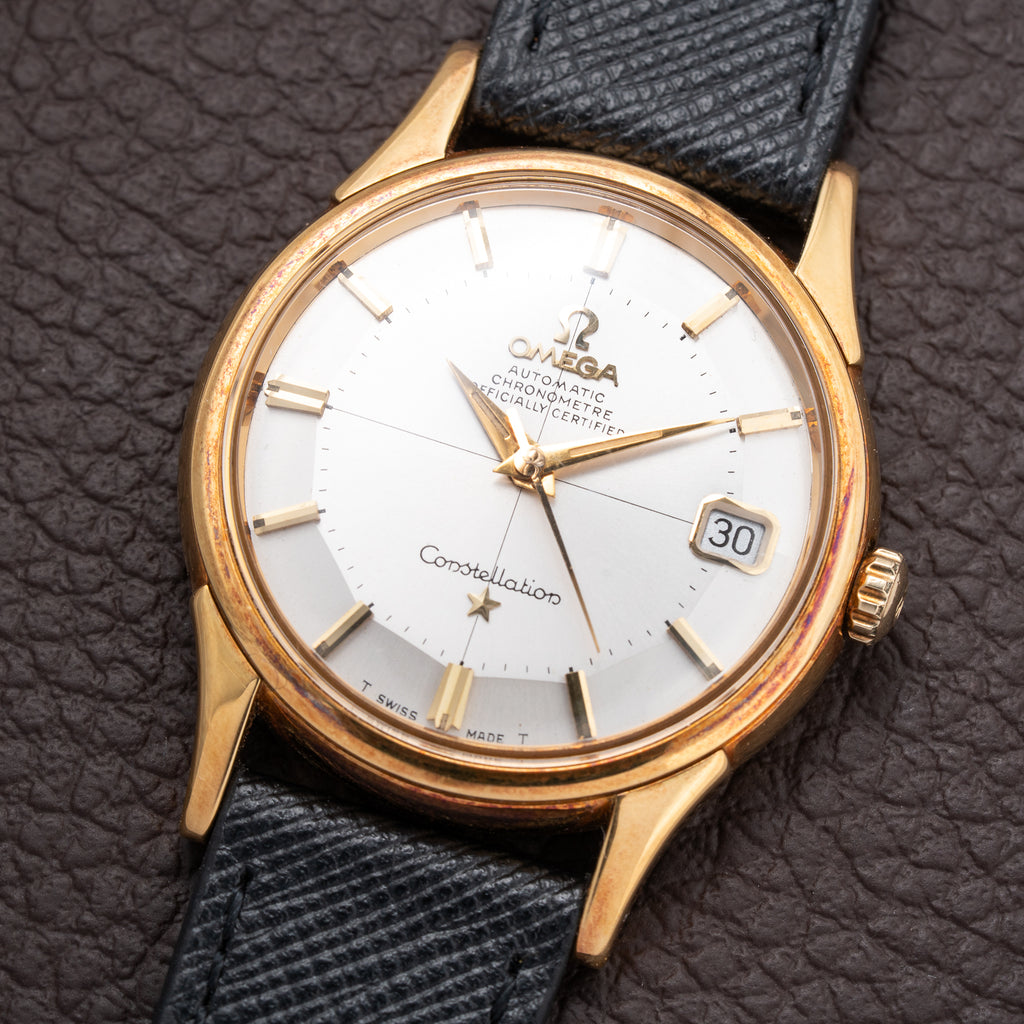 Omega Constellation Automatic Pie Pan 18k Yellow Gold Ref. 14393 from 1959
