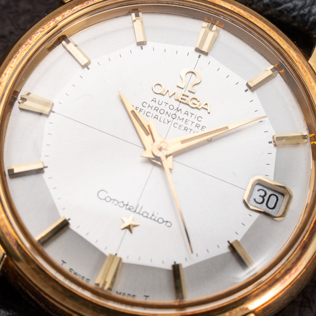 Omega Constellation Automatic Pie Pan 18k Yellow Gold Ref. 14393 from 1959
