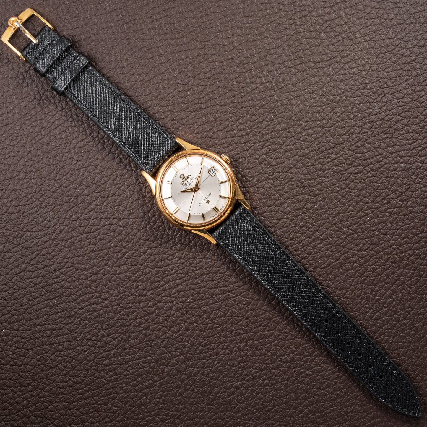 Omega Constellation Automatic Pie Pan 18k Yellow Gold Ref. 14393 from 1959