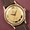 Omega Constellation DeLuxe Pie Pan 18K Yellow Gold from 1952 ref 2652