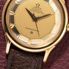 Omega Constellation DeLuxe Pie Pan 18K Yellow Gold from 1952 ref 2652