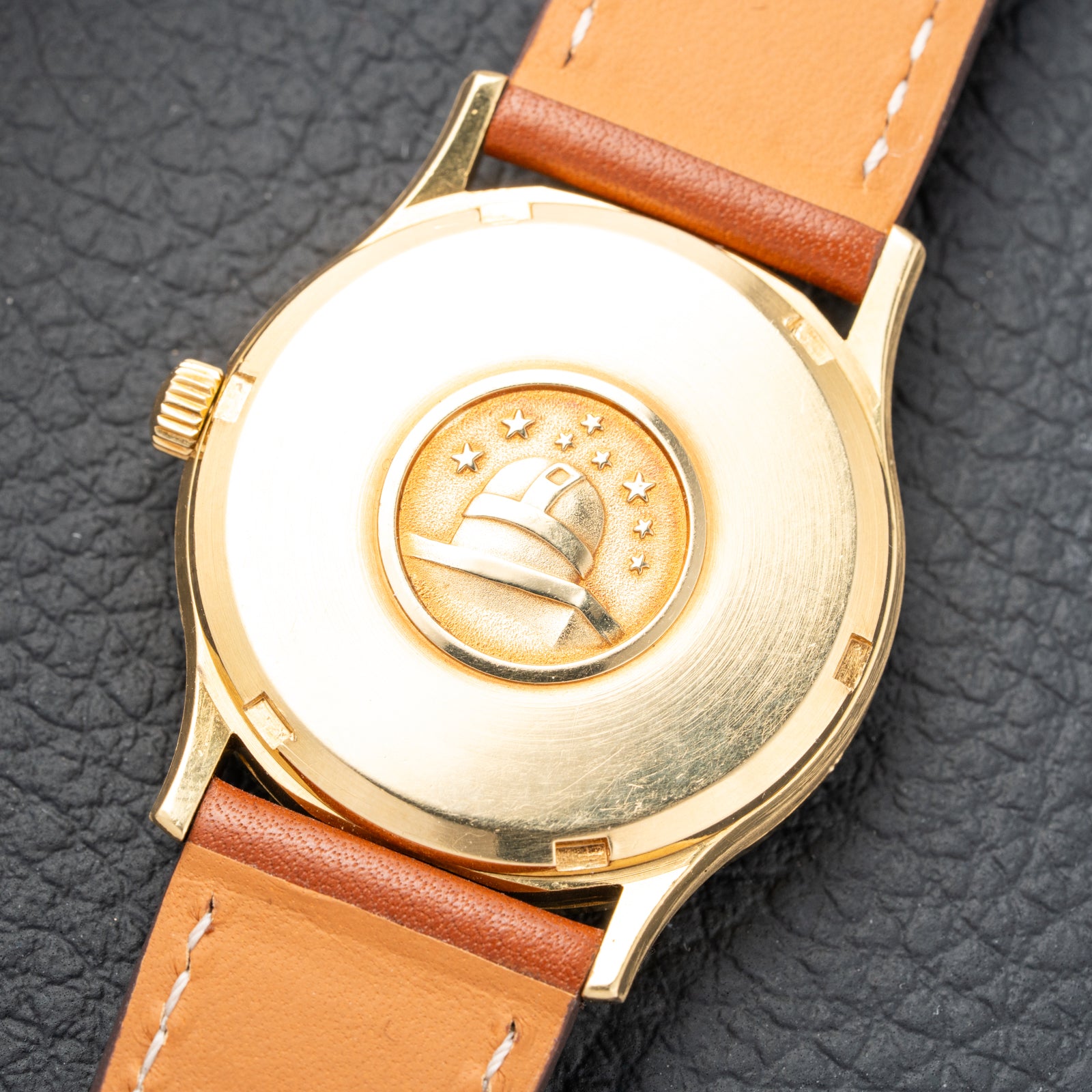 Omega Constellation 18K Yellow Gold Chronometer Automatic Ref. 166.052 from 1969