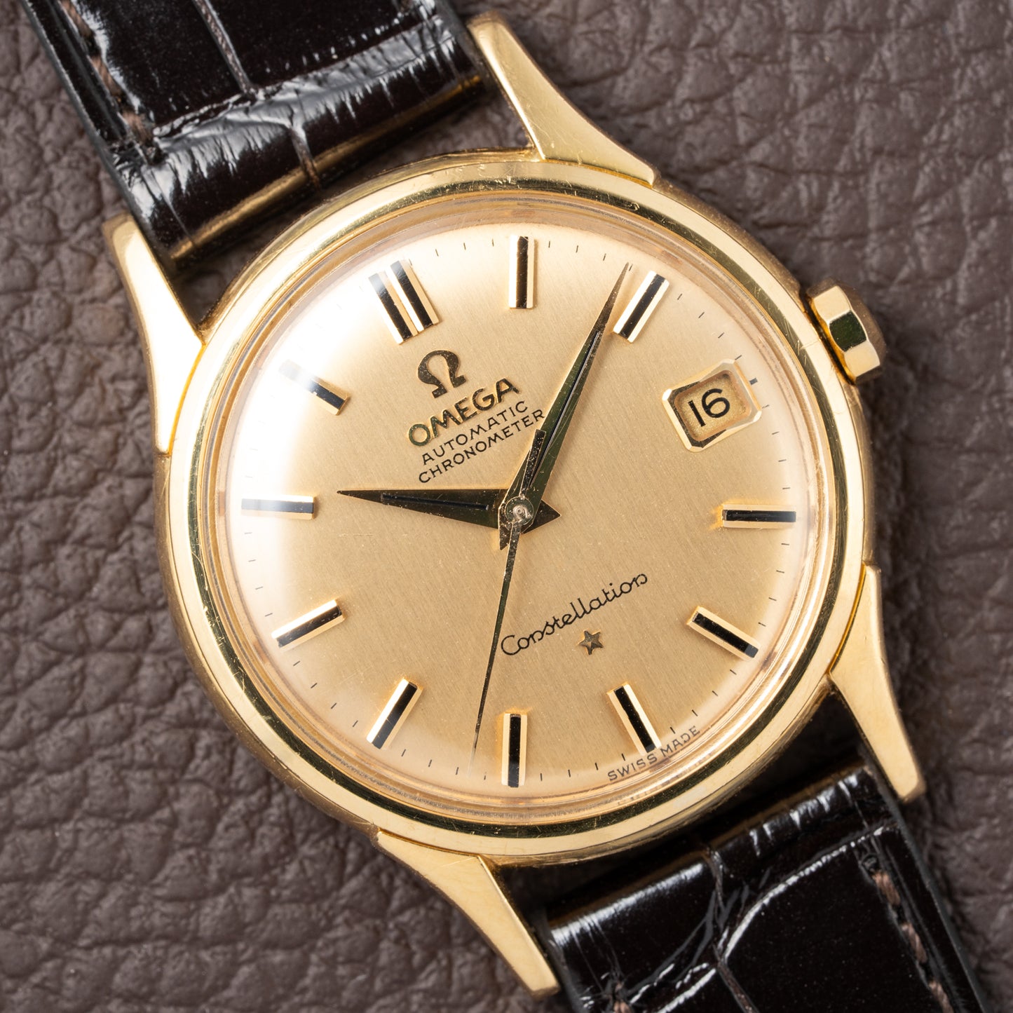 Omega Constellation DeLuxe Automatic Onyx Indices 18K Yellow Gold Ref. 14393 from 1959