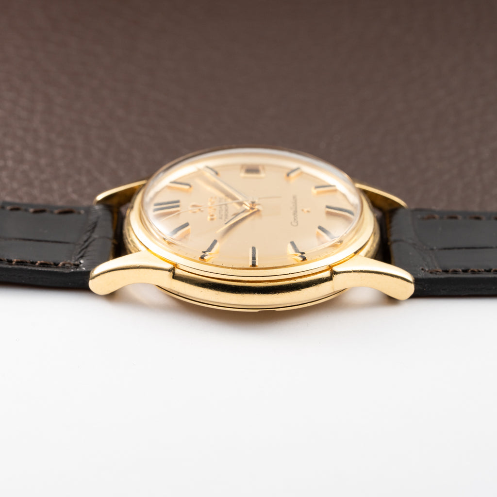 Omega Constellation DeLuxe Automatic Onyx Indices 18K Yellow Gold Ref. 14393 from 1959