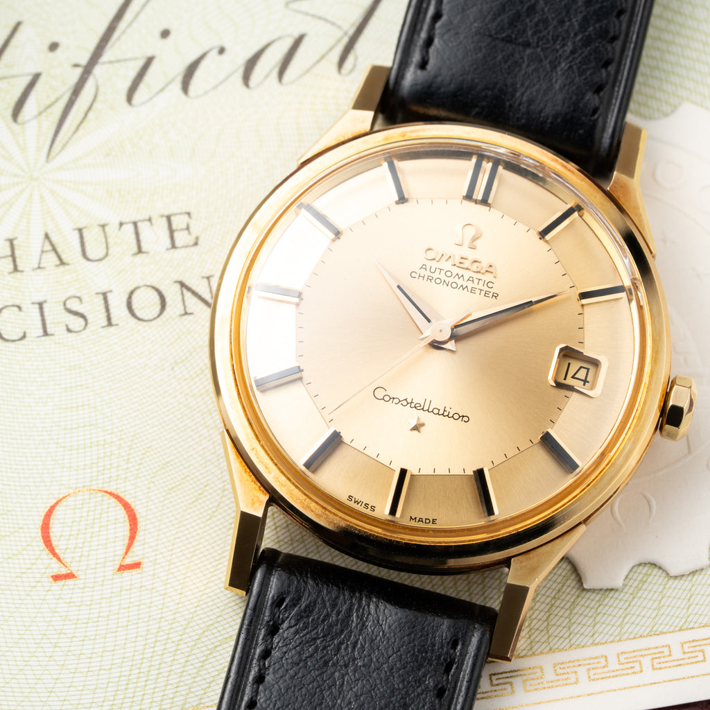 Omega Constellation Automatic DeLuxe Pie Pan Onyx Dial Dog-Leg Case Ref 168.005 from 1962 MUSEUM QUALITY