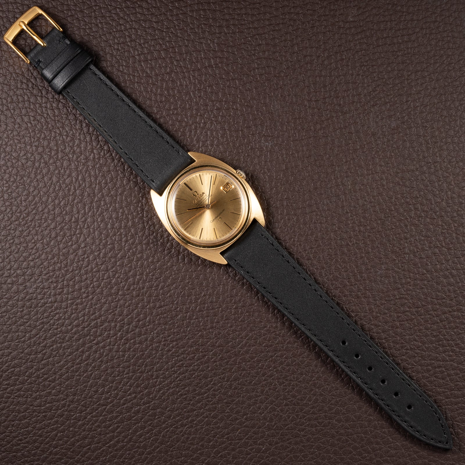Omega Constellation C-Shape Automatic OM Dial 18k Yellow Gold Ref 168.017 from 1966
