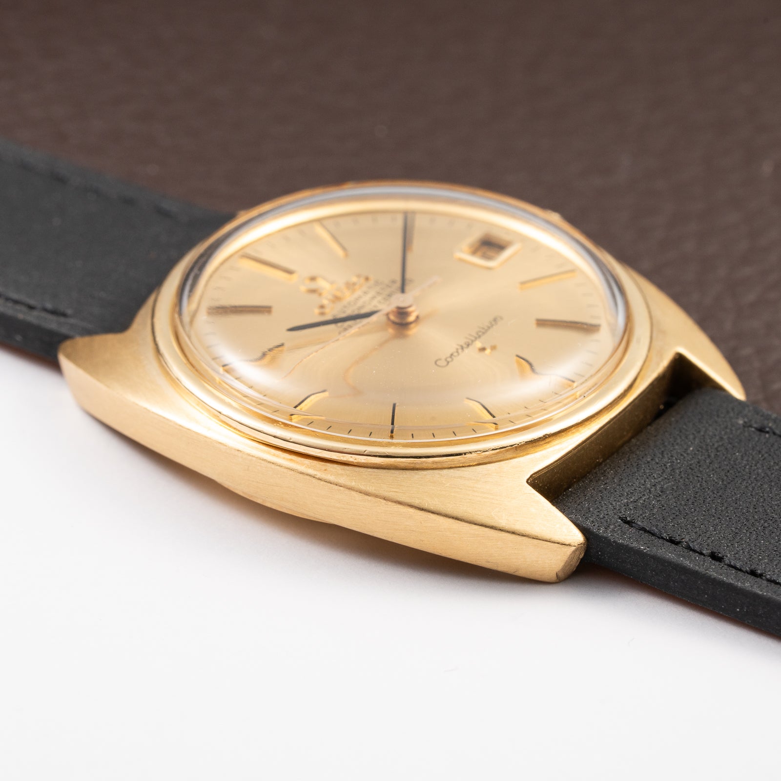 Omega Constellation C-Shape Automatic OM Dial 18k Yellow Gold Ref 168.017 from 1966