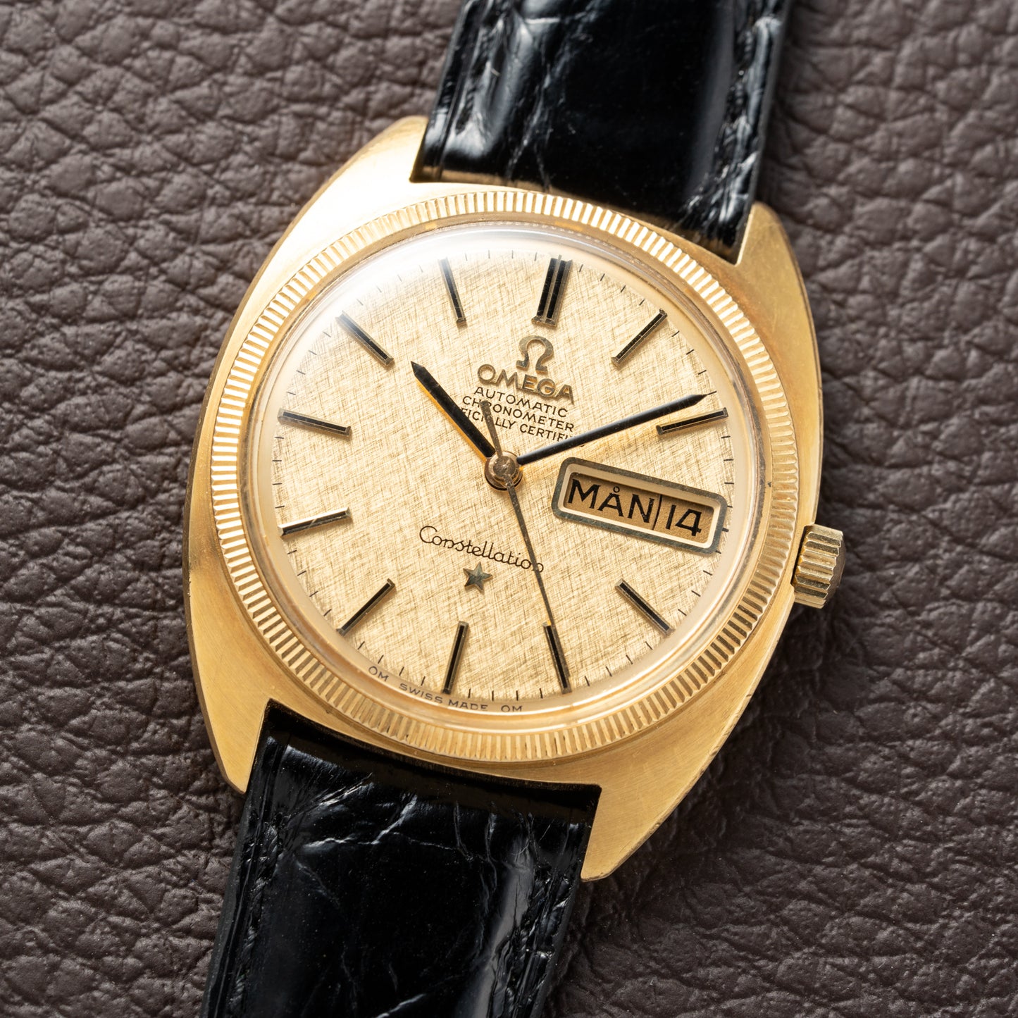 Omega Constellation C-Shape Day-Date 18K Yellow Gold OM DIAL from 1968 Ref. 168.029