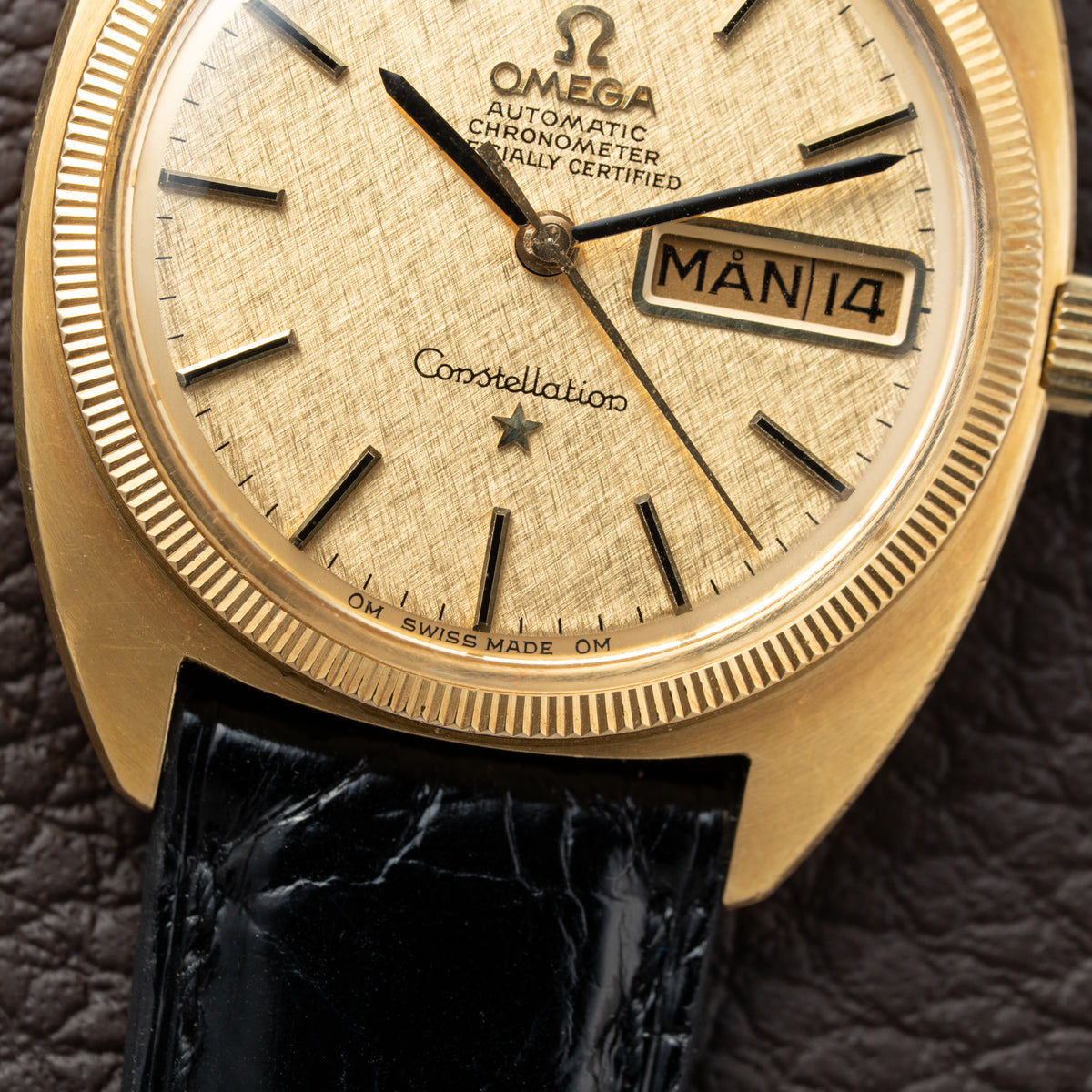 Fin Shape Omega Omega Constellation C-Shape Day-Date 18K Yellow Gold OM DIAL from 1968 ...