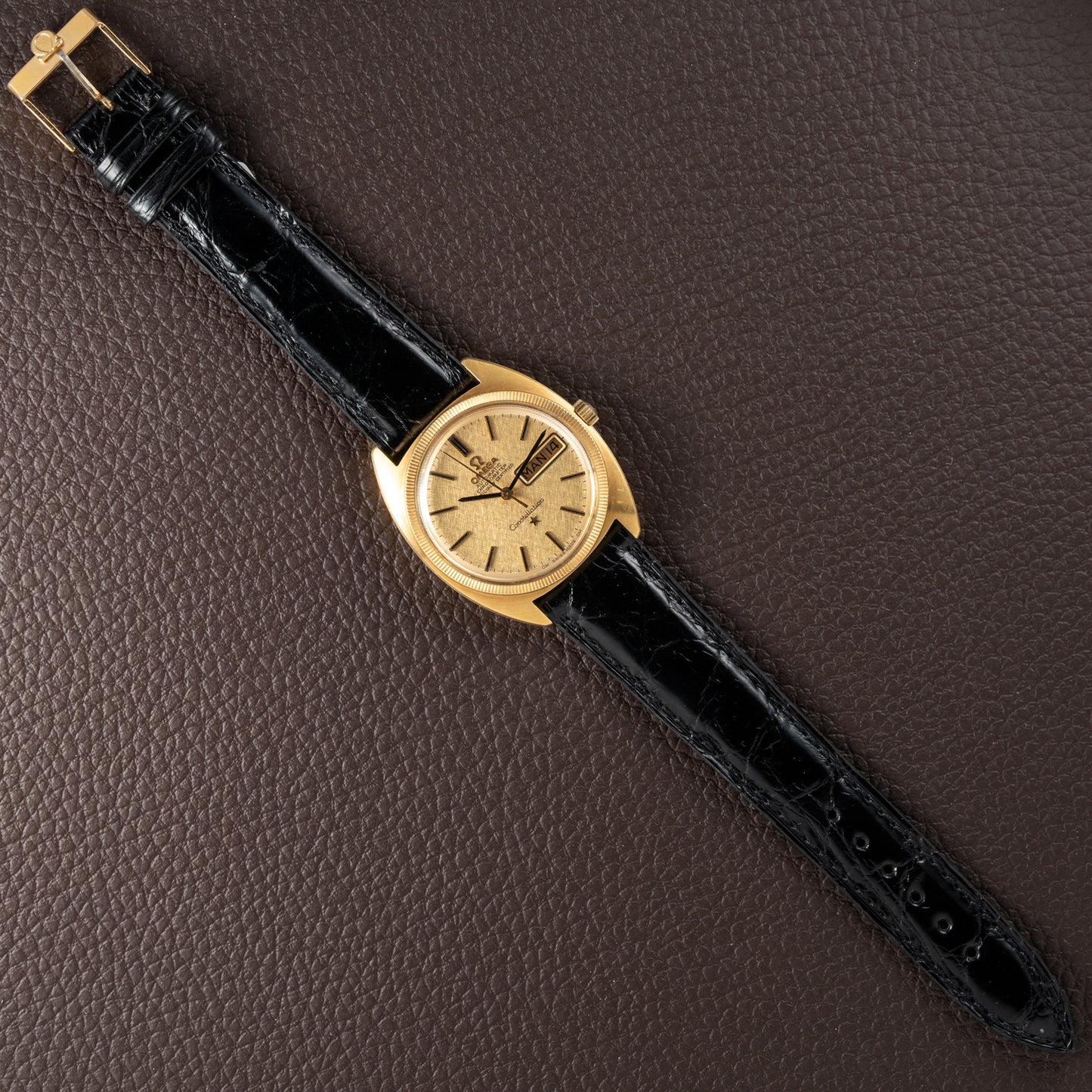 Omega Constellation C-Shape Day-Date 18K Yellow Gold OM DIAL from 1968 Ref. 168.029