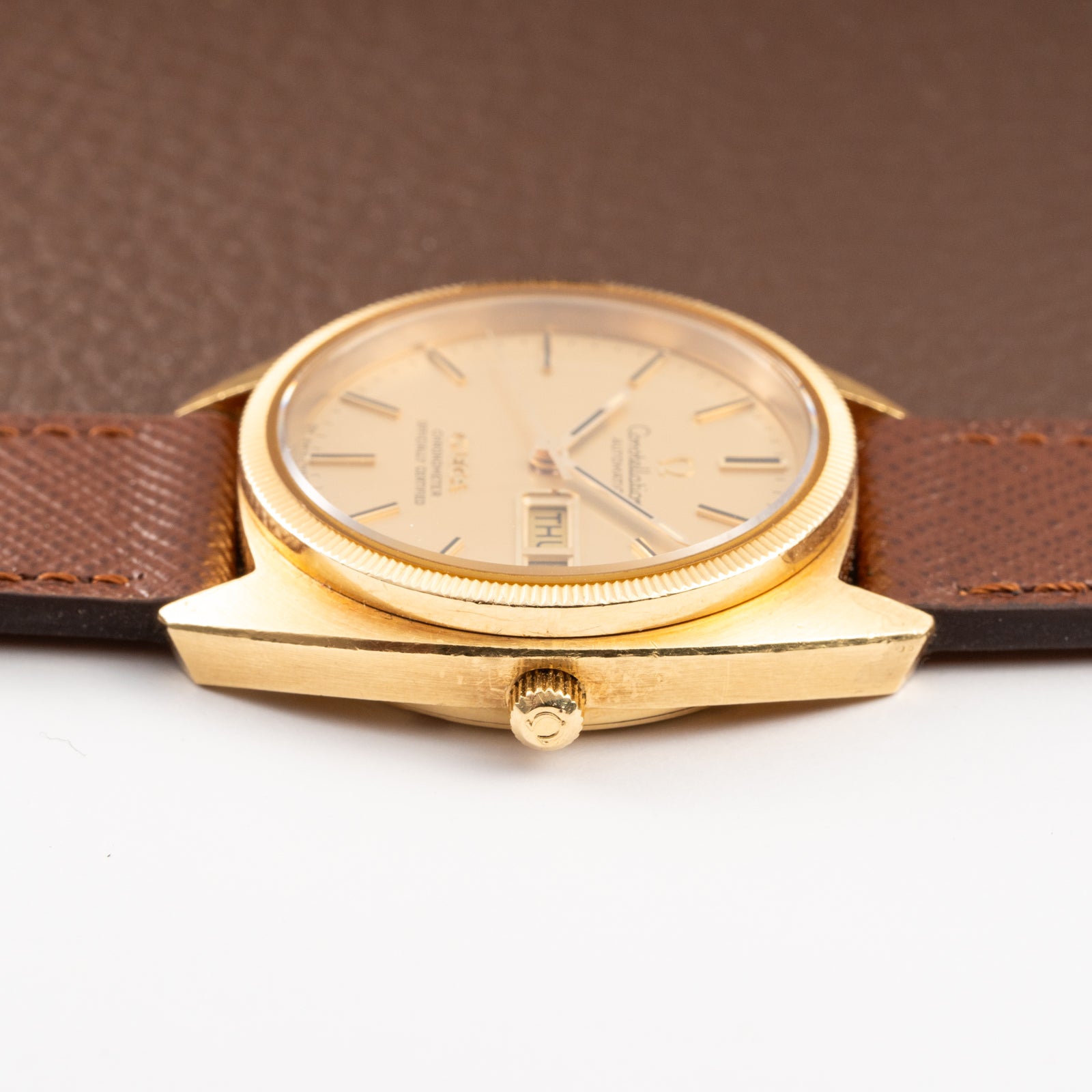 Omega Constellation C-Shape OM Dial 18K Yellow Gold Fluted Bezel Ref. 168.0057 from 1972
