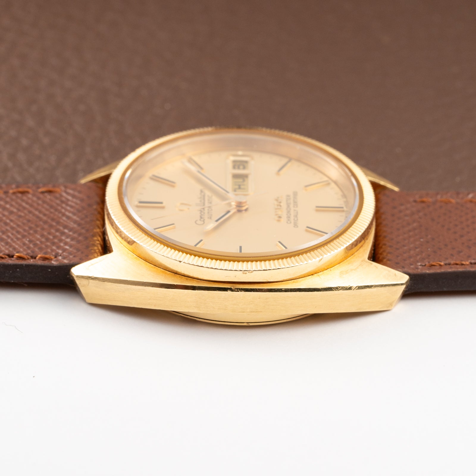Omega Constellation C-Shape OM Dial 18K Yellow Gold Fluted Bezel Ref. 168.0057 from 1972