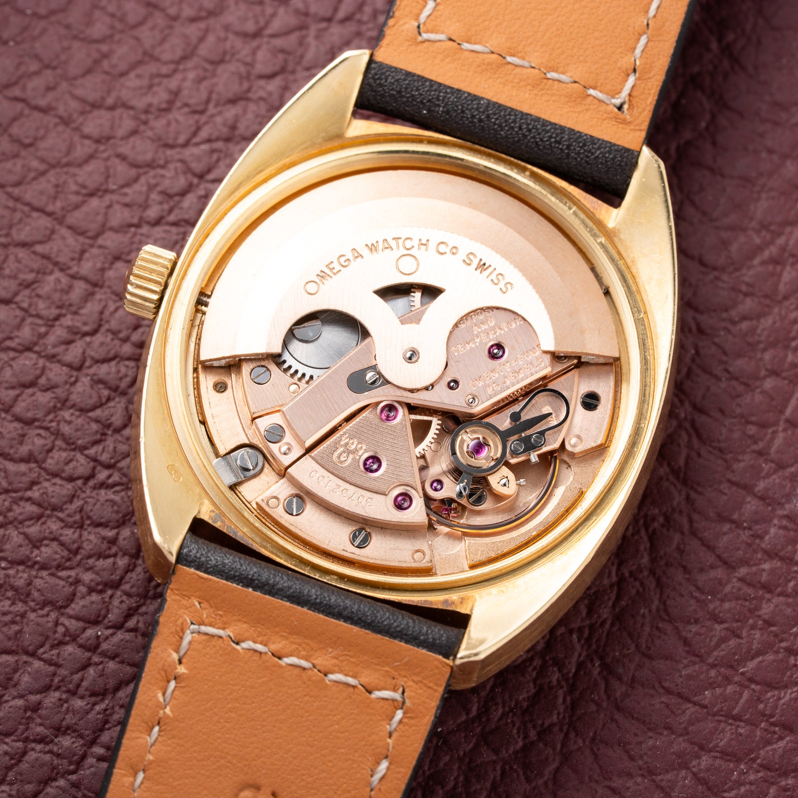 Omega Constellation C-Shape Automatic 18K Yellow Gold “OM Linen Dial” Ref. 168.017 from 1969
