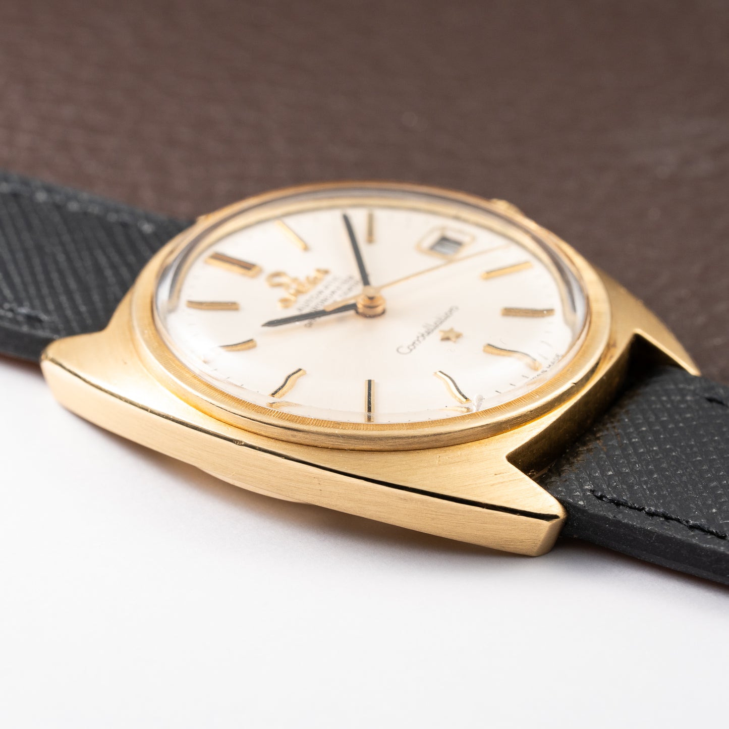 Omega Constellation “C-Shape” Fluted Bezel Automatic 18K Yellow Gold Ref. 168.017 from 1969