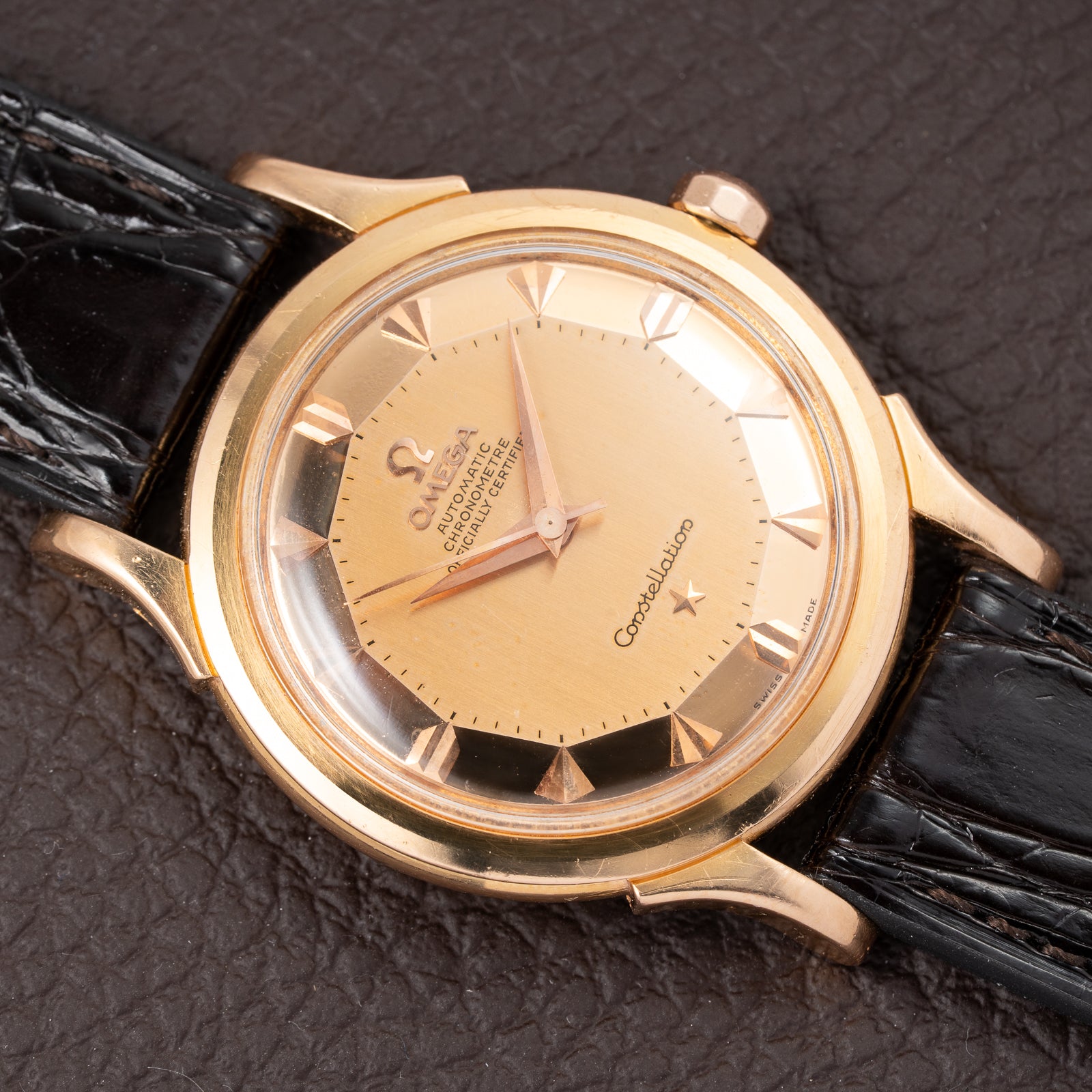 Omega Constellation De Luxe Pie Pan Arrow Head Mirror Dial 18K Rosé Gold Ref. 2852 / 2853 from 1957