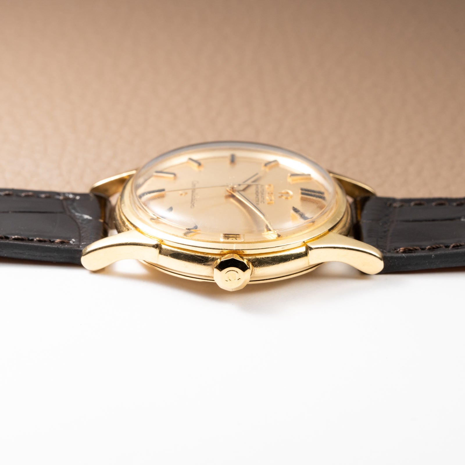 Omega Constellation DeLuxe Automatic Onyx Indices 18K Yellow Gold Ref. 14393 from 1959