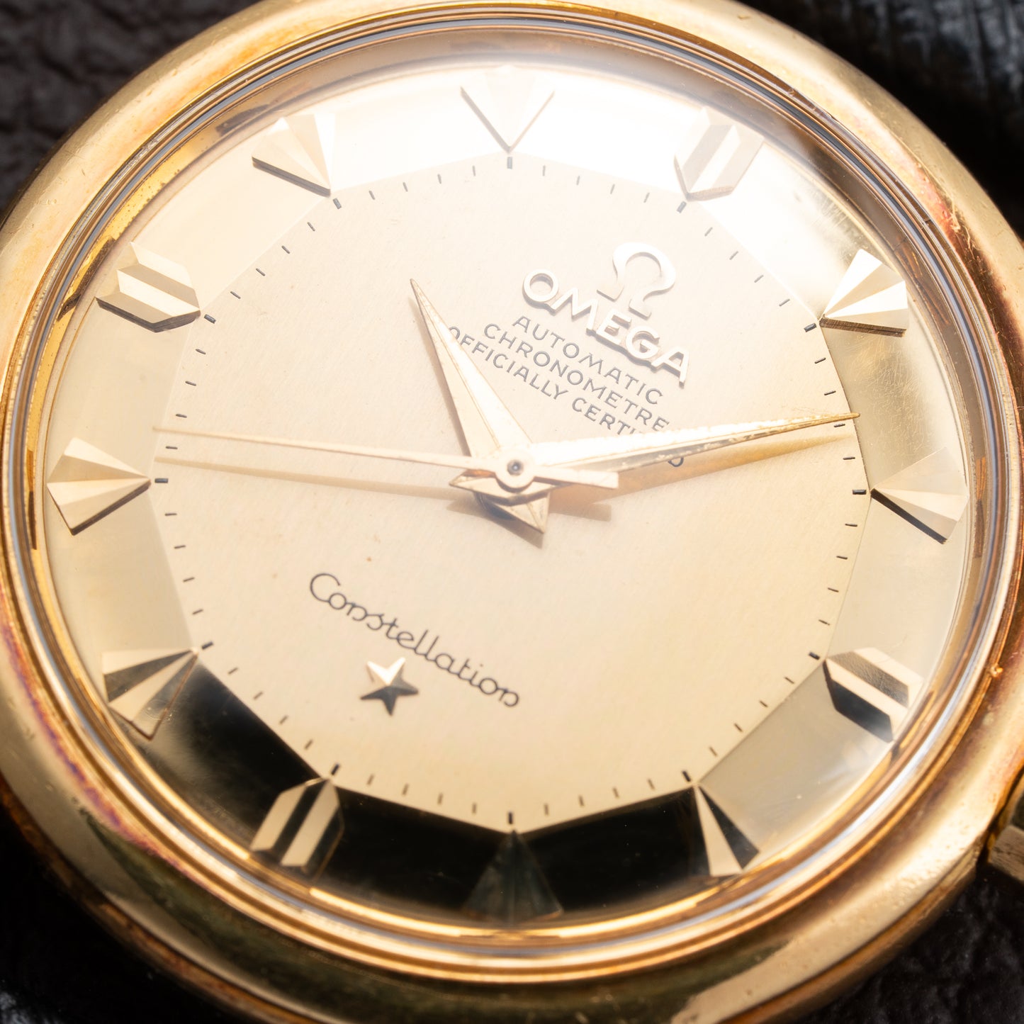 Omega Constellation DeLuxe PiePan Arrow Head 18K Yellow Gold Ref 2852 from 1958