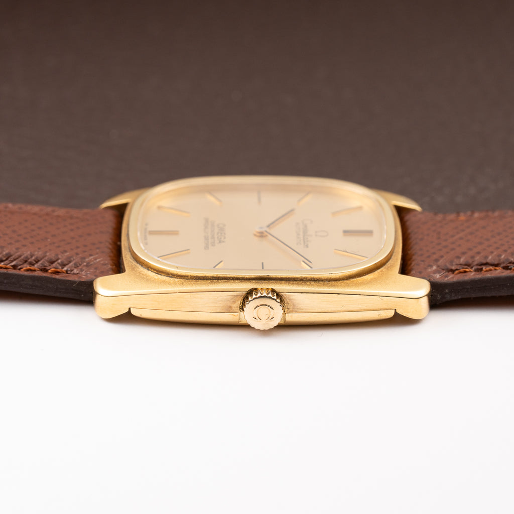 Omega Constellation Ellipse Oval Automatic OM Dial 18K Yellow Gold Ref. 153.0034 from 1968