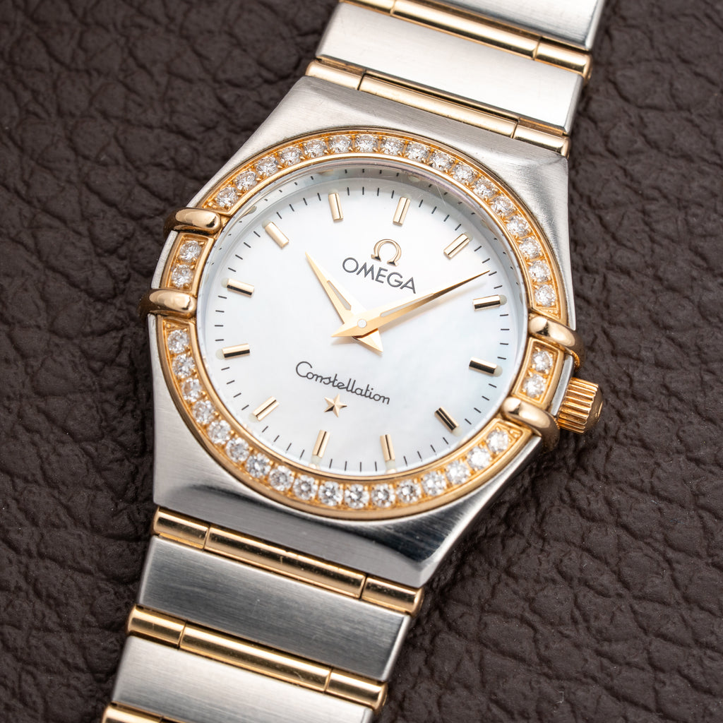 Omega Constellation Factory Diamond Set Gold & Steel Mother of Pearl Ref. 895.1201 from 1990s