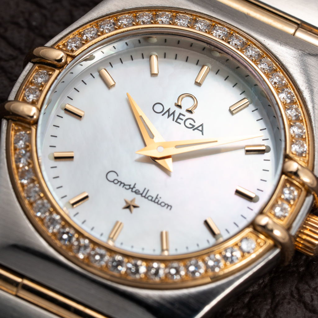 Omega Constellation Factory Diamond Set Gold & Steel Mother of Pearl Ref. 895.1201 from 1990s
