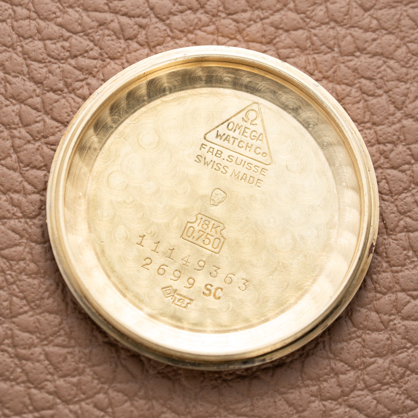 Omega Constellation Pie Pan DeLuxe Gold 18K Ref. 2699 from 1952 Early First Model
