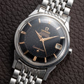 Omega Constellation Pie Pan Black Gilt Dial Dogleg Lugs Ref. 14902 From 1962