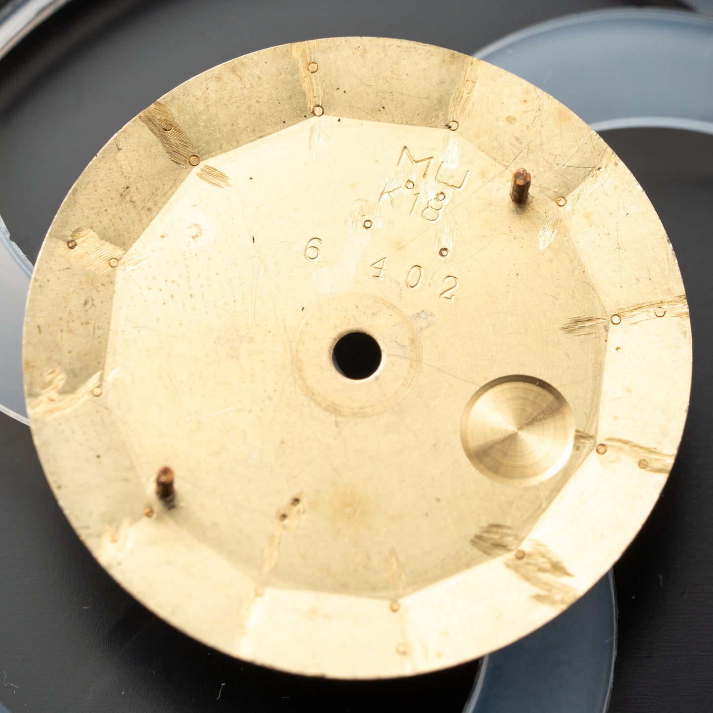 Omega Constellation De Luxe Pie Pan 18K Yellow Gold Ref. 2852 / 2853 from 1956