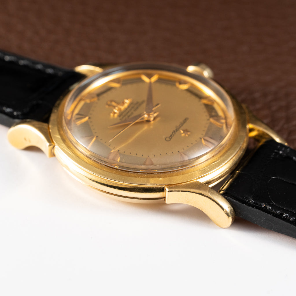Omega Constellation De Luxe Pie Pan 18K Yellow Gold Ref. 2852 / 2853 from 1956