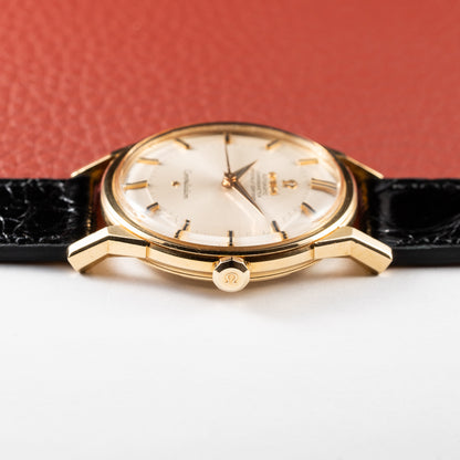 Omega Constellation Automatic Pie Pan Dog Leg 18K Gold Ref. 167.005 from 1966