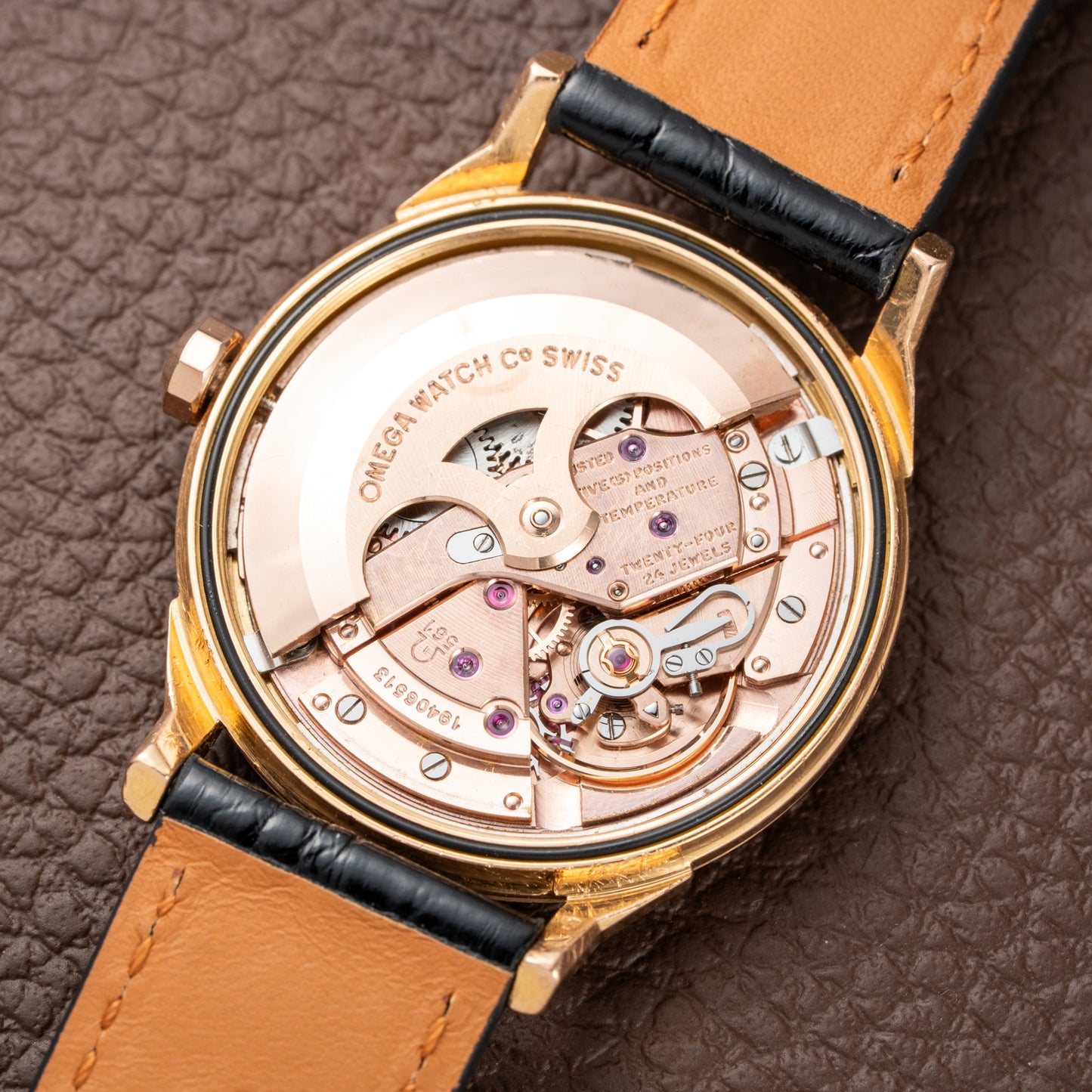 Omega Constellation Pie Pan Dog Leg French Case 18K Rosé Gold from 1962
