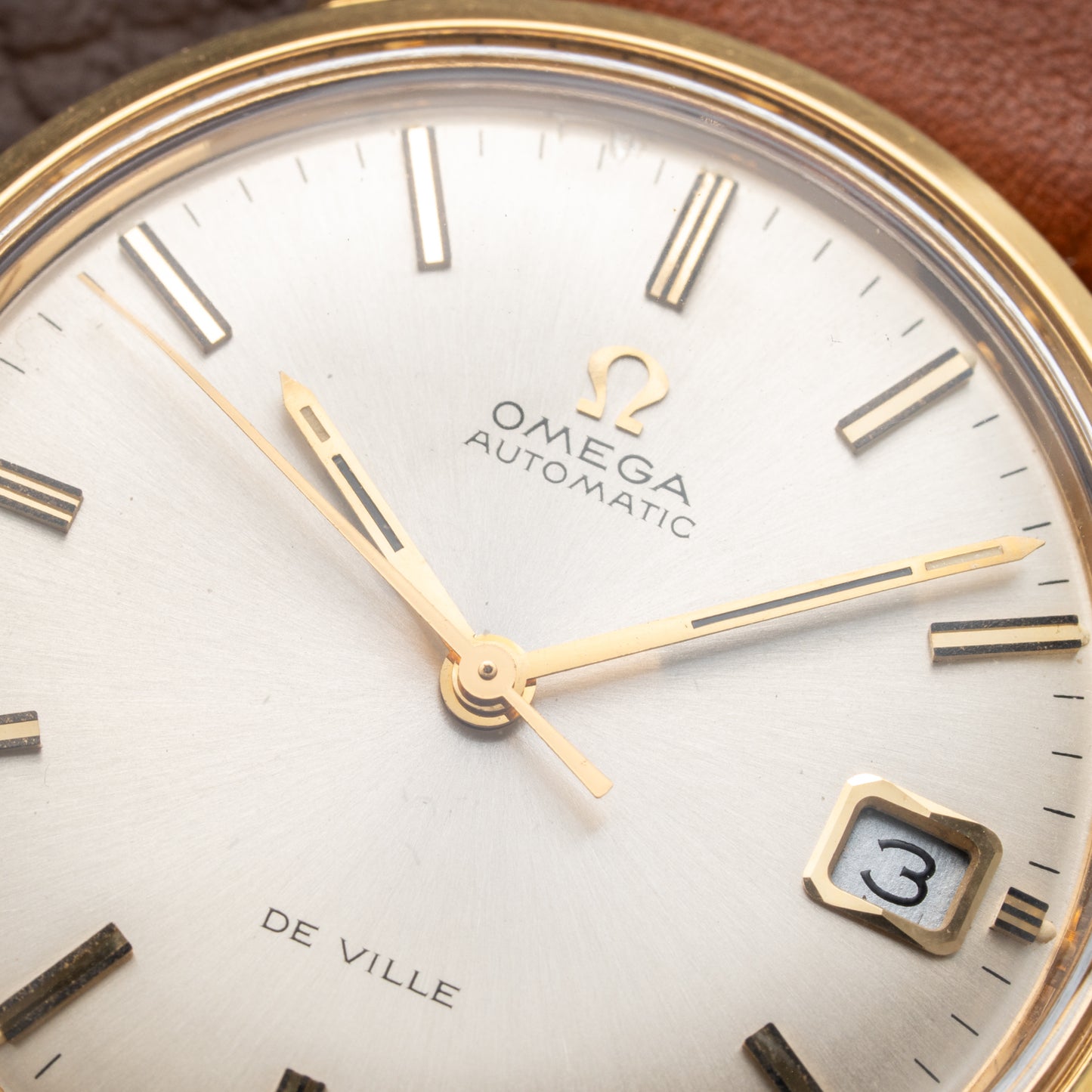 Omega De Ville Automatic 18k Yellow Gold Ref 166.033 from 1972